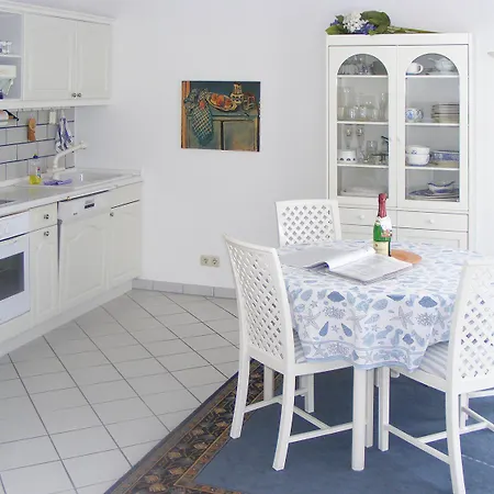 Apartment Hafenkoje Wo 2 *